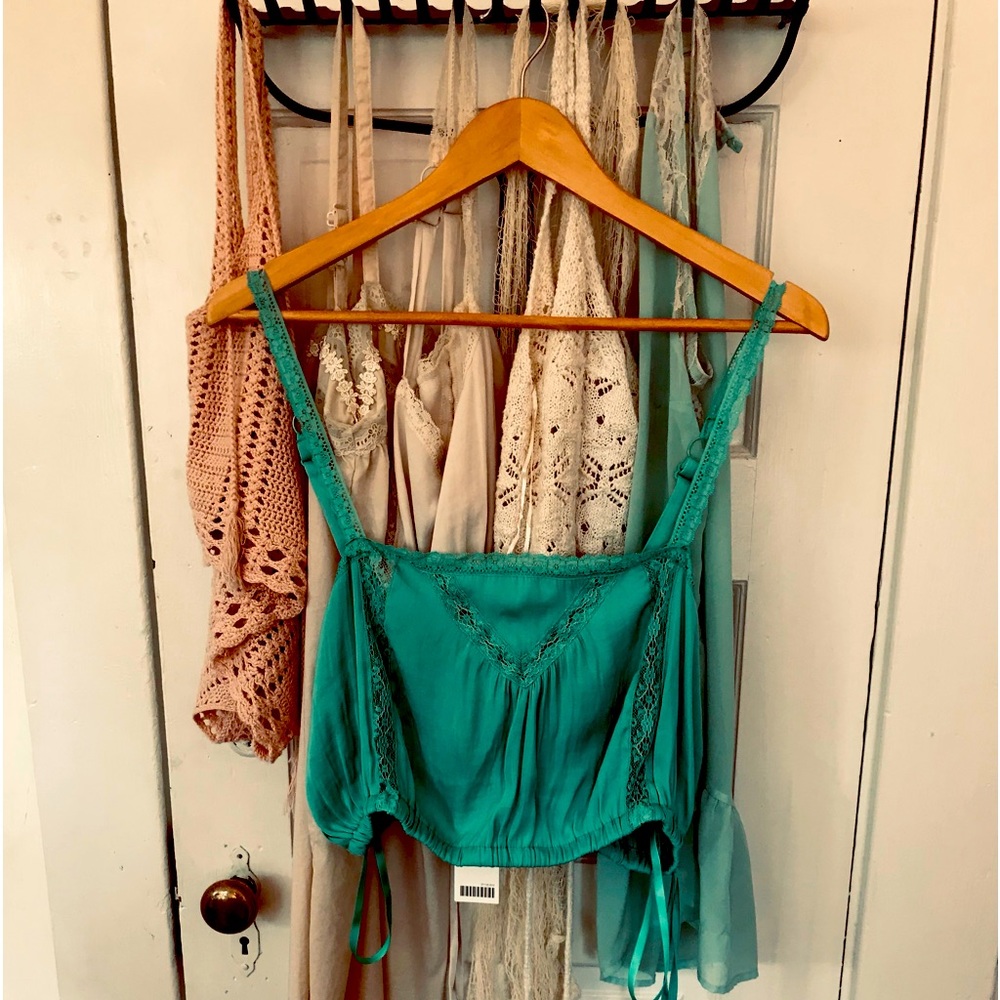 Urban Outfitters crop top